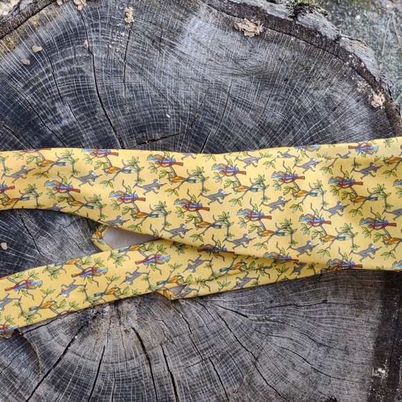 Beaufort Tie Rack vintage monkey and parrot print tie - Picture 2 of 4